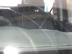 ステップワゴンのワイパー傷 ヒドイパターン ワカシマオートガラス